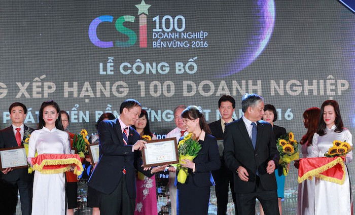 Ngân hàng SHB vào Top 100 doanh nghiệp bền vững nhất 2016