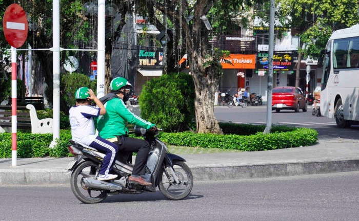 Làm sao để xác định Grab độc quyền?