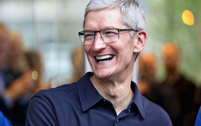 Tim Cook thừa nhận nghiện điện thoại