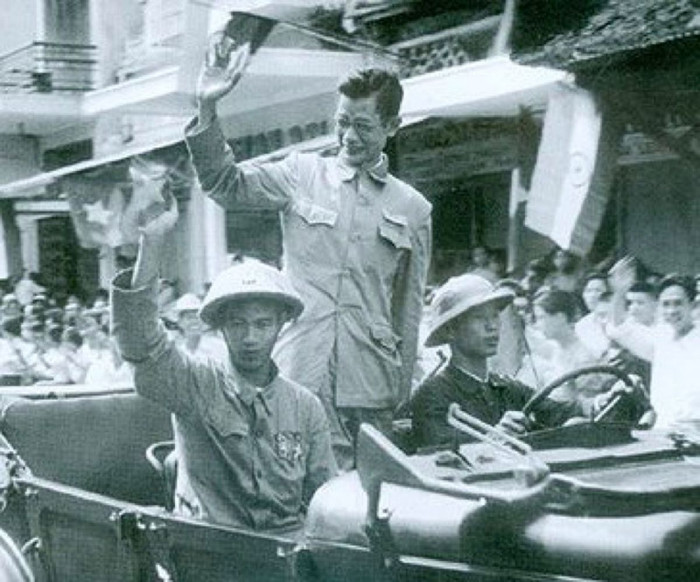 Sống lại khoảnh khắc hào hùng ngày giải phóng thủ đô 10-10-1954 ảnh 14