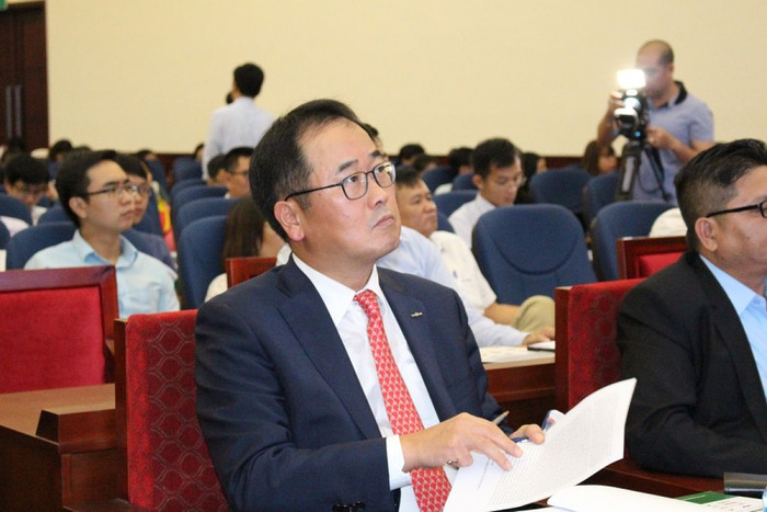 Hội thảo "Tiềm năng và cơ hội đầu tư cổ phiếu BĐS": Giải mã cơ hội và đón đầu xu hướng ảnh 2