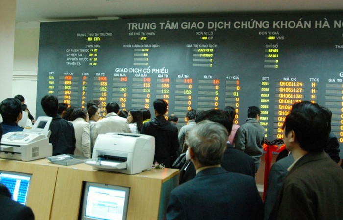 Nhận định chứng khoán tuần 16-20/7: "Kiểm định mốc xa hơn là 960"