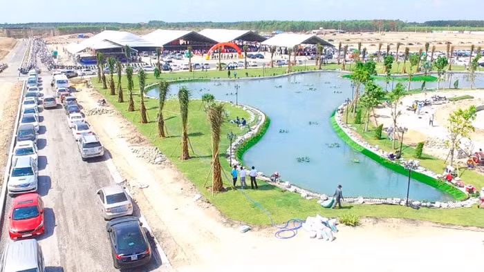 Hấp lực khủng khiếp của đất nền vùng ven