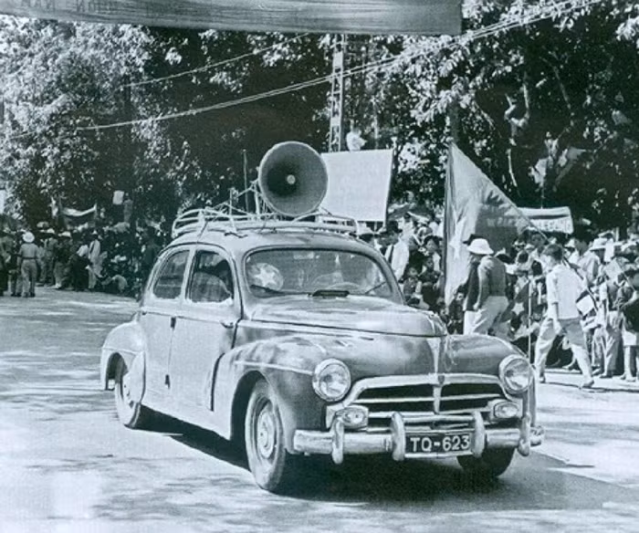Sống lại khoảnh khắc hào hùng ngày giải phóng thủ đô 10-10-1954 ảnh 8