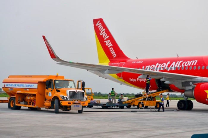 Lãnh đạo VietjetAir đồng loạt thoái vốn