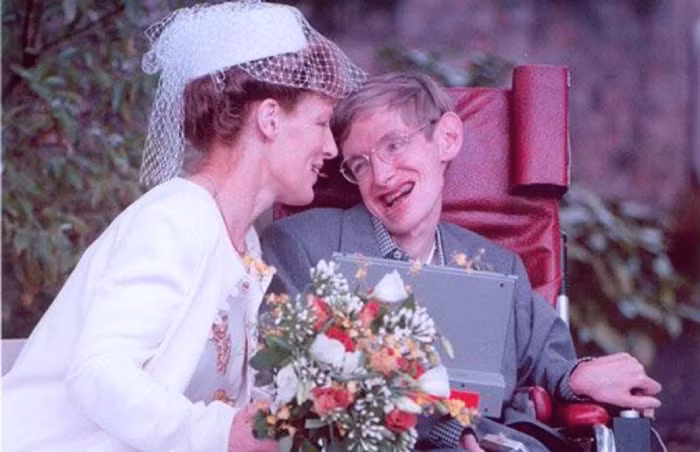 Stephen Hawking - Một cuộc đời phi thường ảnh 7