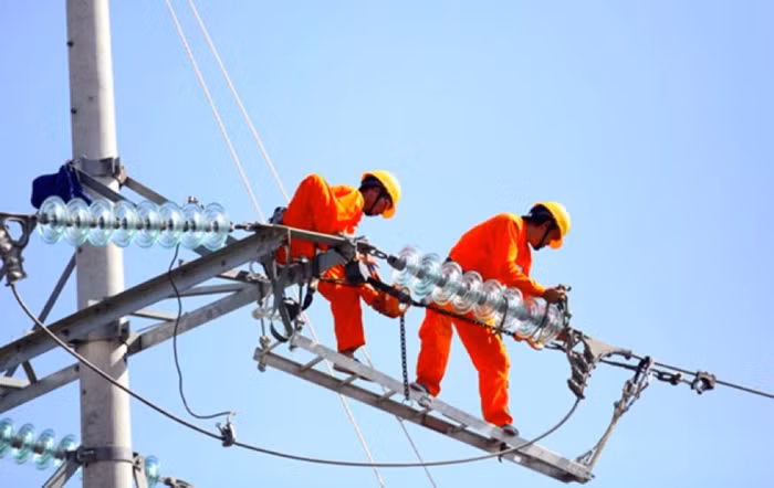 Fitch Ratings xếp hạng tín nhiệm tích cực với EVN