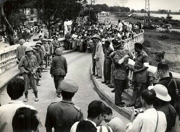 Sống lại khoảnh khắc hào hùng ngày giải phóng thủ đô 10-10-1954 ảnh 4