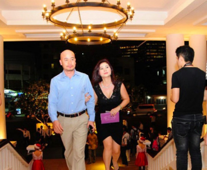 Vợ vua cà phê lội ngược dòng nước xiết ảnh 2 Vợ vua cà phê lội ngược dòng nước xiết ảnh 2