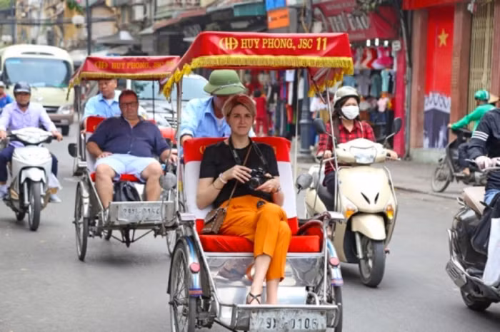 Du lịch Thủ đô thu về gần 71 nghìn tỷ đồng trong 11 tháng