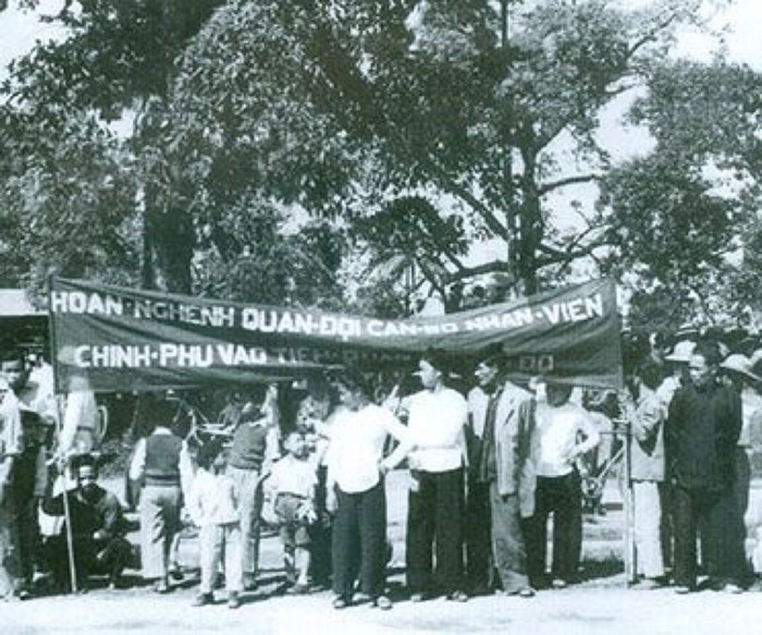 Sống lại khoảnh khắc hào hùng ngày giải phóng thủ đô 10-10-1954 ảnh 10