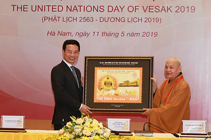 Phát hành đặc biệt bộ tem chào mừng Đại lễ Vesak 2019