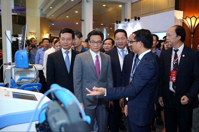 Chính thức khai mạc Diễn đàn Vietnam ICT Summit 2019: Chuyển đổi số vì một Việt Nam hùng cường