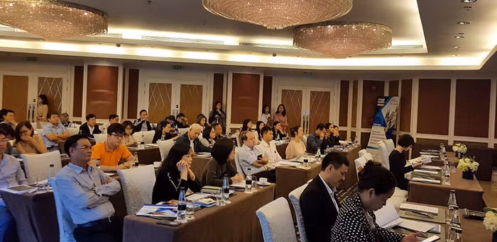 Hội thảo diễn ra nhằm giới thiệu những cơ hội đầu tư kinh doanh tại châu Âu