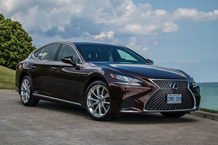 Lexus LS500h 2019 có giá gần 9 tỷ đồng tại Việt Nam