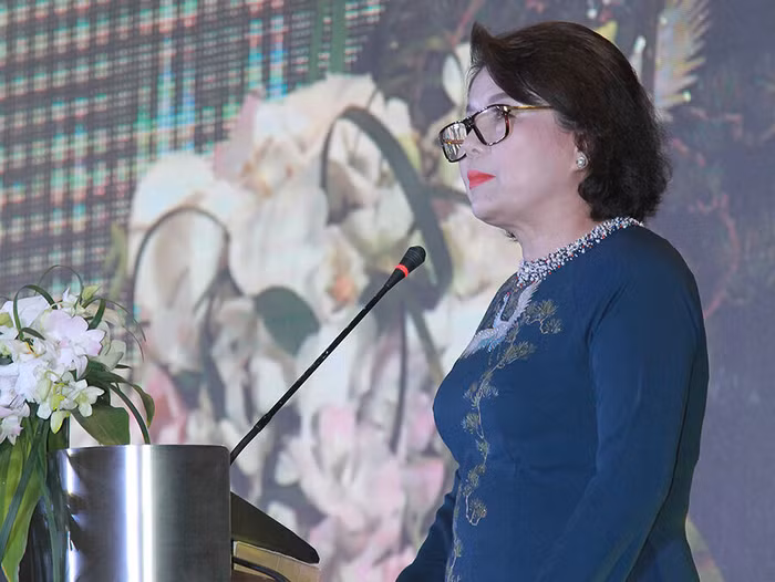 Bà Nguyễn Thị Tuyết Minh - Chủ tịch Hội đồng Doanh nhân nữ Việt Nam, Phó Chủ tịch Hội đồng Trung ương các Hiệp hội doanh nghiệp Việt Nam