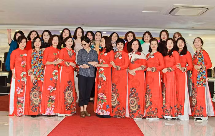 Đầu Xuân với các nữ doanh nhân MS Hà Nội