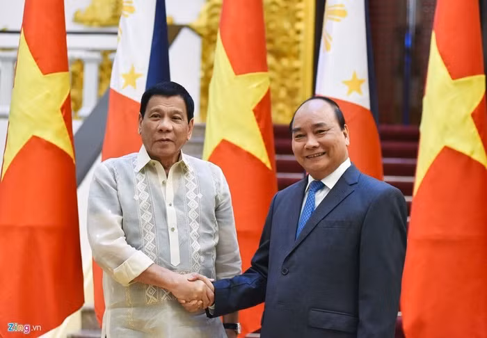 Tổng bí thư, Thủ tướng gặp Tổng thống Philippines Duterte