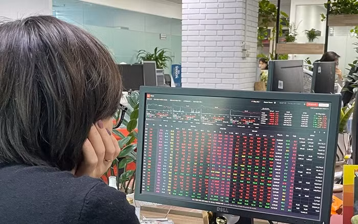 Nhóm cổ phiếu ngân hàng tuần qua chìm trong sắc đỏ