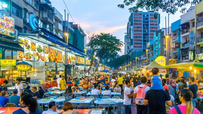 Khu Foodcourt ngoài trời kiểu Singapore