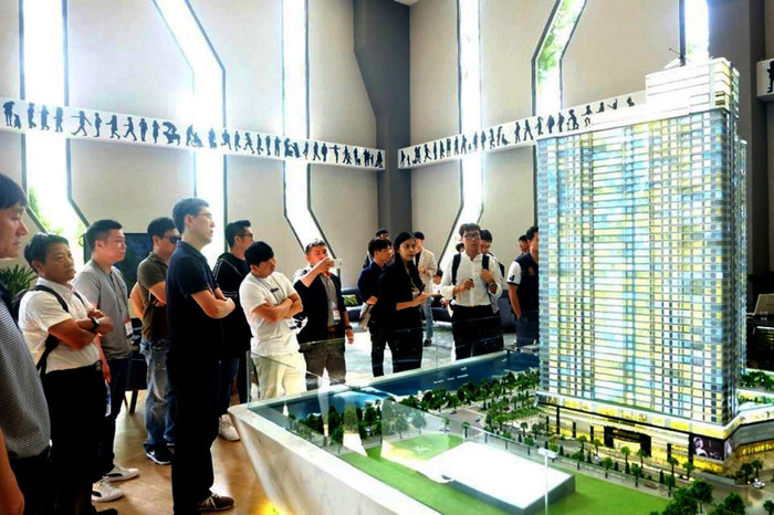 Savills: Nhà đầu tư nước ngoài nên "tính đường" vào BĐS TP.HCM