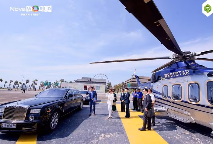Rolls-Royce Phantom của Chủ tịch Nova Group 