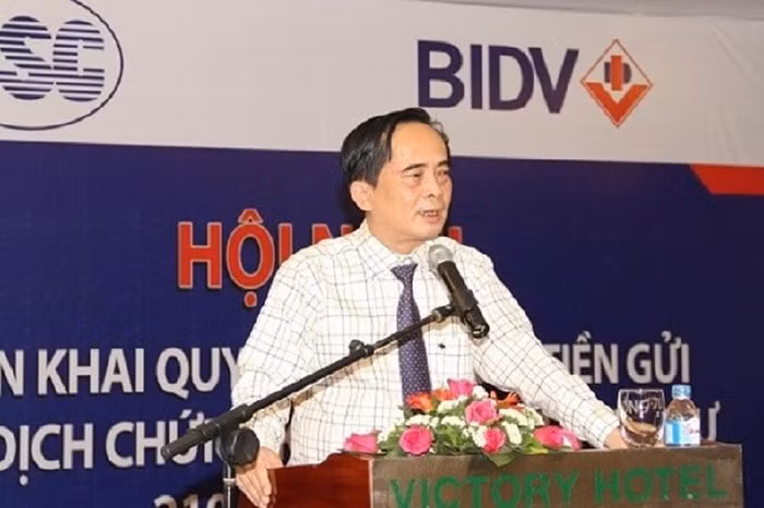 Bắt tạm giam nguyên phó tổng giám đốc BIDV Đoàn Ánh Sáng cùng 4 thuộc cấp