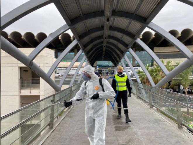 Covid-19: Phép thử lớn với tình hình xã hội, kinh tế toàn cầu ảnh 1 Covid-19: Phép thử lớn với tình hình xã hội, kinh tế toàn cầu ảnh 1