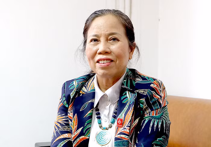 Anh hùng Lao động Ninh Thị Ty - Phó Chủ tịch Hiệp hội Doanh nghiệp TP. Hà Nội (HBA), Chủ tịch HĐQT Tập đoàn Hồ Gươm, Chủ tịch kiêm Tổng giám đốc Công ty cổ phần May Chiến Thắng