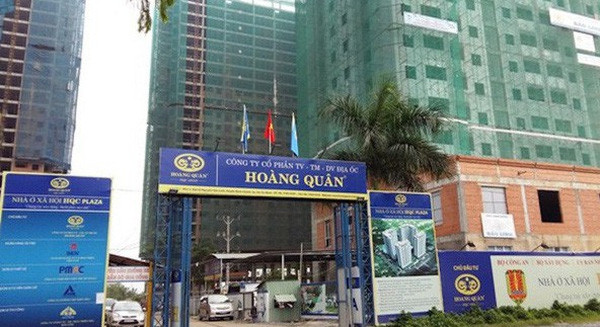 Vợ chủ tịch Địa ốc Hoàng Quân bán ra hơn 18 triệu cổ phiếu