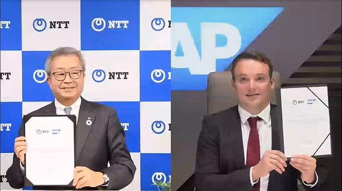 Ông Jun Sawada, Chủ tịch kiêm CEO NTT và ông Christian Klein, CEO SAP tại buổi họp báo công bố việc thành lập liên minh chiến lược NTT – SAP. Do ảnh hưởng của dịch COVID-19, buổi họp báo được tổ chức dưới hình thức trực tuyến