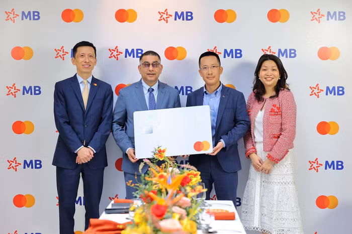 MB và Mastercard
