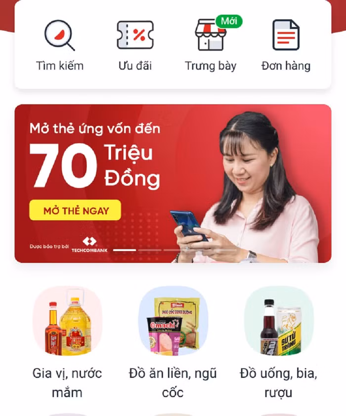 Các chủ tiệm tạp hóa có thể đăng ký chương trình ứng vốn ngay trên ứng dụng VinShop.