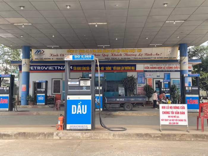 cây xăng ở Thạch Thất