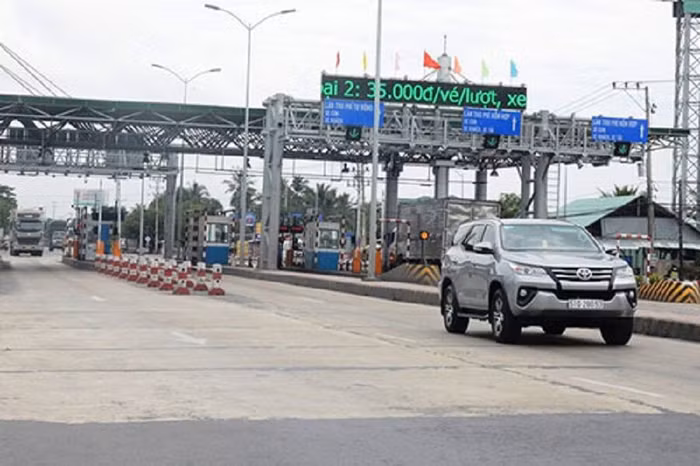 Tổng cục Đường bộ rút lệnh dừng thu phí với 4 dự án BOT
