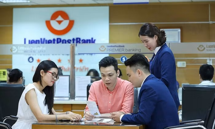 trái phiếu LPBH2123013 