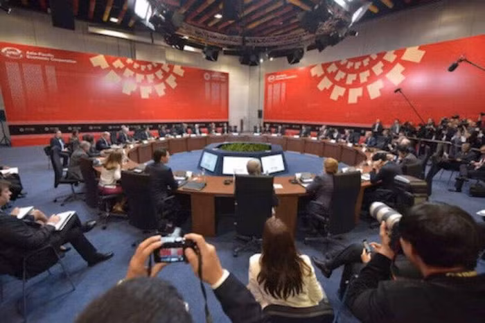 Lãnh đạo các thành viên TPP gặp nhau bên lề hội nghị APEC cuối năm 2016. Ảnh:Straits Times