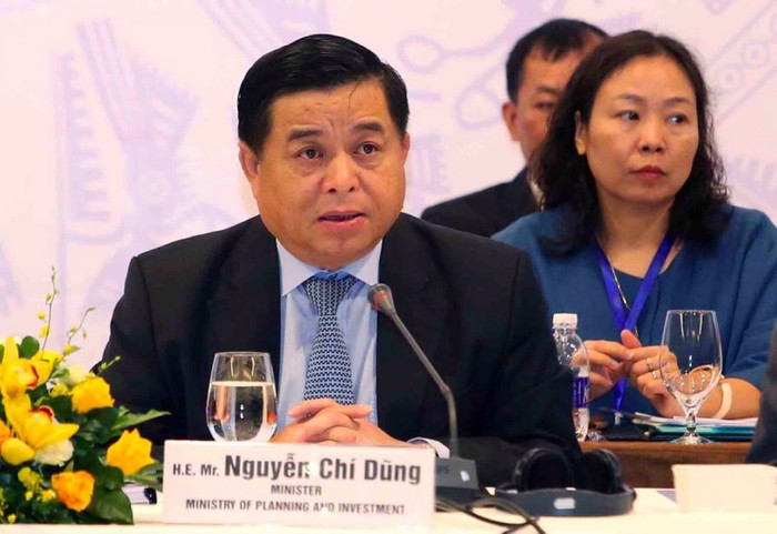 "Tăng trưởng kinh tế của Việt Nam trong nhiều năm qua chủ yếu dựa vào việc gia tăng vốn đầu tư, thâm dụng lao động chi phí thấp và khai thác tài nguyên. Cách thức tăng trưởng đó đã không còn phù hợp trong điều kiện hiện nay, khi tình hình thế giới và cả trong nước đã có nhiều thay đổi, nhất là cuộc cách mạng công nghiệp lần thứ tư sẽ mang lại nhiều cơ hội nhưng cũng nhiều thách thức cho kinh tế Việt Nam. Tăng năng suất chính là chìa khóa đưa đến tăng trưởng bền vững. Đây là một trong những vấn đề cốt lõi đối với kinh tế Việt Nam hiện nay."