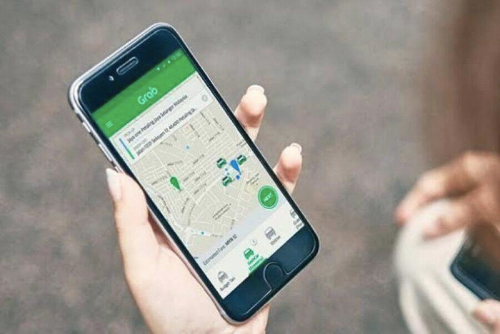 Đề nghị Grab, Uber ngừng đầu tư thêm xe mới