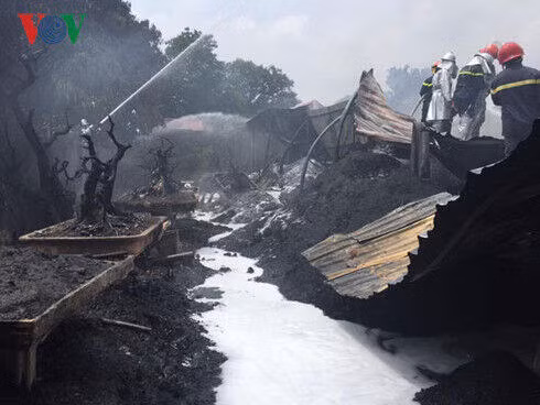 Đám cháy về cơ bản được dập tắt.