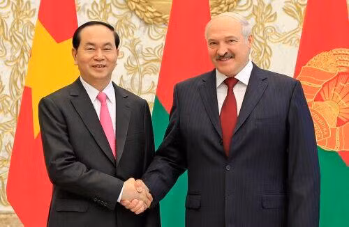 Chủ tịch nước Trần Đại Quang và Tổng thống Cộng hòa Belarus Alexander Lukashenko