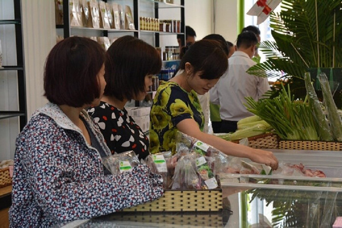 Một cửa hàng kinh doanh rau organic tại đường Nguyễn Thái Học (quận 1). Ảnh: Organica.