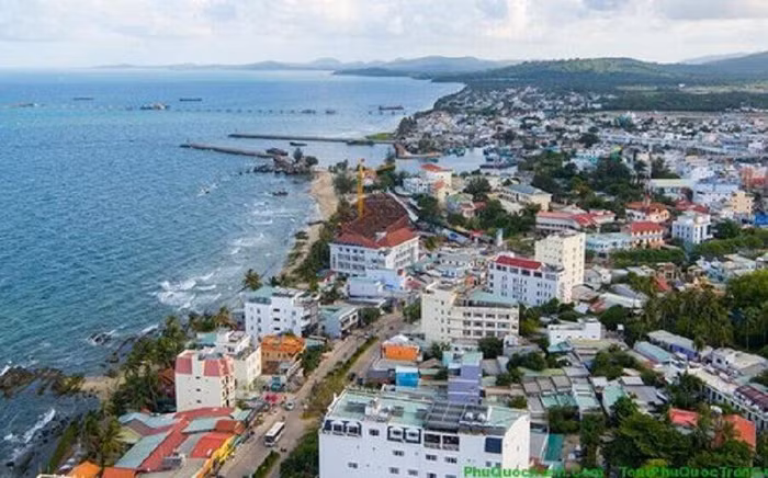Thủ tướng: Không “phân lô bán nền” mặt biển Phú Quốc