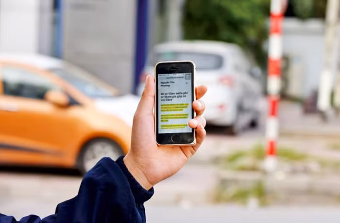 Được gì sau 2 năm thí điểm Uber, Grab?