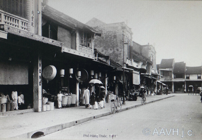 Cuộc sống trên những con phố "Hàng..."