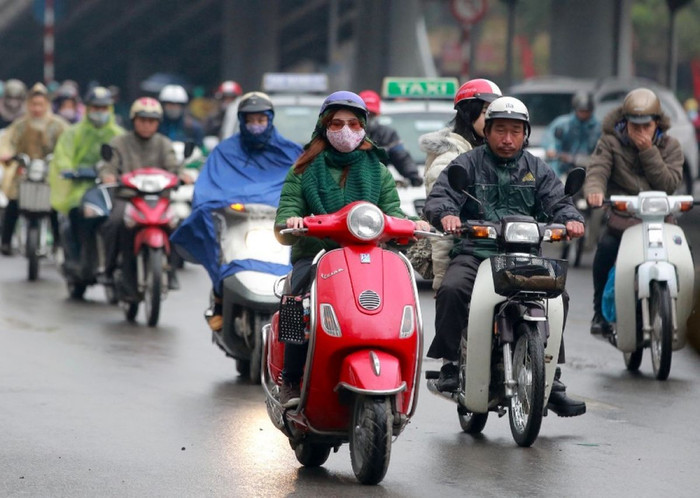 Bão Kai-tak tiến vào biển Đông, nhiệt độ Bắc bộ giảm sâu