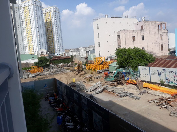 Bị bội tín, khách hàng ồ ạt rút tiền cọc tại dự án Sunshine Avenue ảnh 2