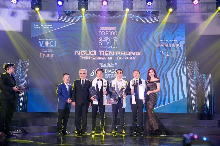 Chủ tịch Son Kim Group được vinh danh Top 3 “Quý ông tiên phong”