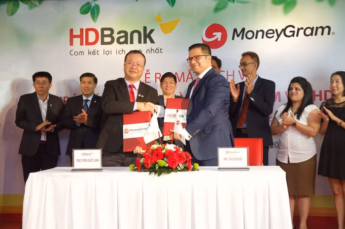 HDBank hợp tác MoneyGram trả kiều hối “siêu hỏa tốc” tại nhà