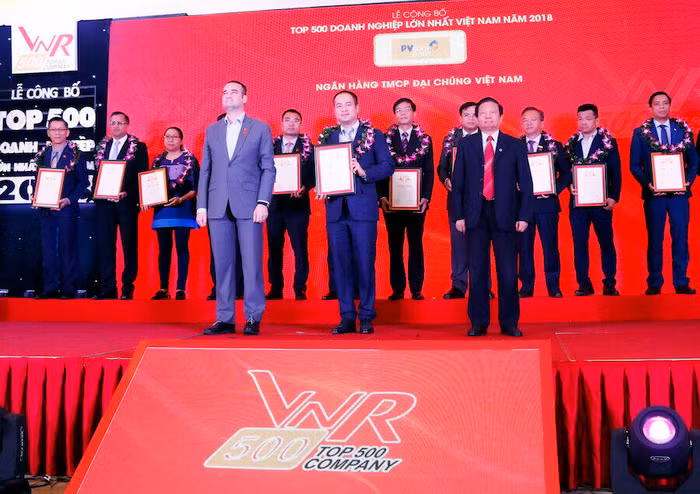 PVcomBank vào Top 500 doanh nghiệp lớn nhất Việt Nam